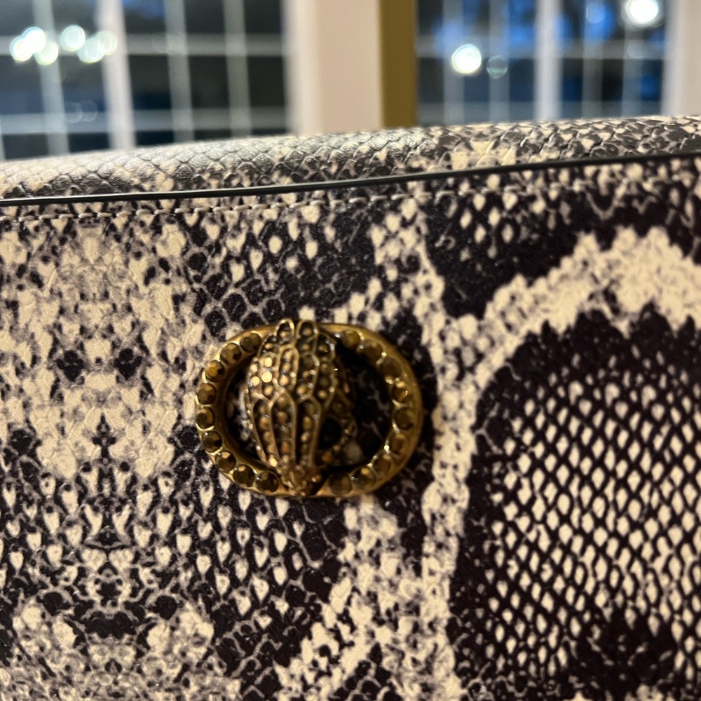 Kurt Geiger London, the Small Chelsea Bucket Bag - NWT - Picture 5 of 7